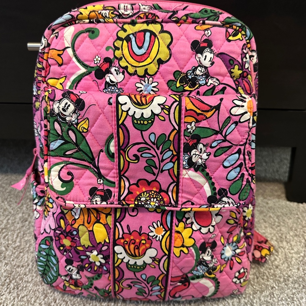 Vera Bradley Disney “Just Mousing Around” Minnie Mouse Small Backpack RETIRED